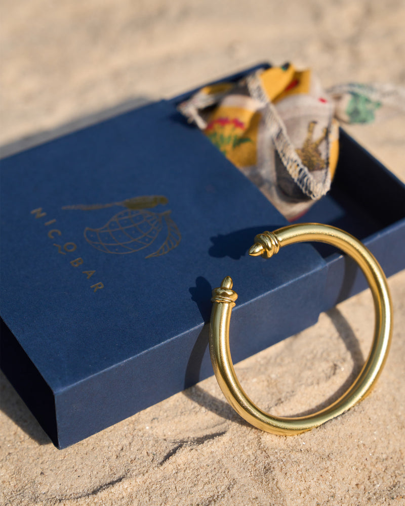 Raahi Bangle - Gold