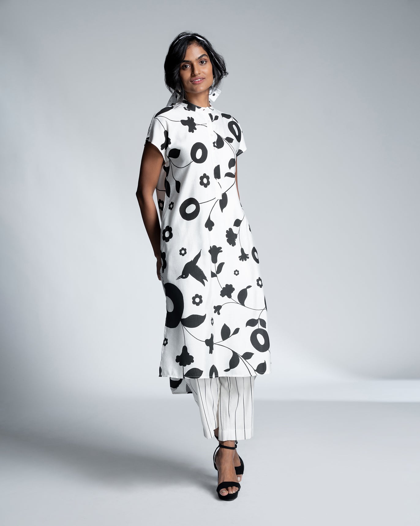 Short Sleeve Kurta - Ivory & Black