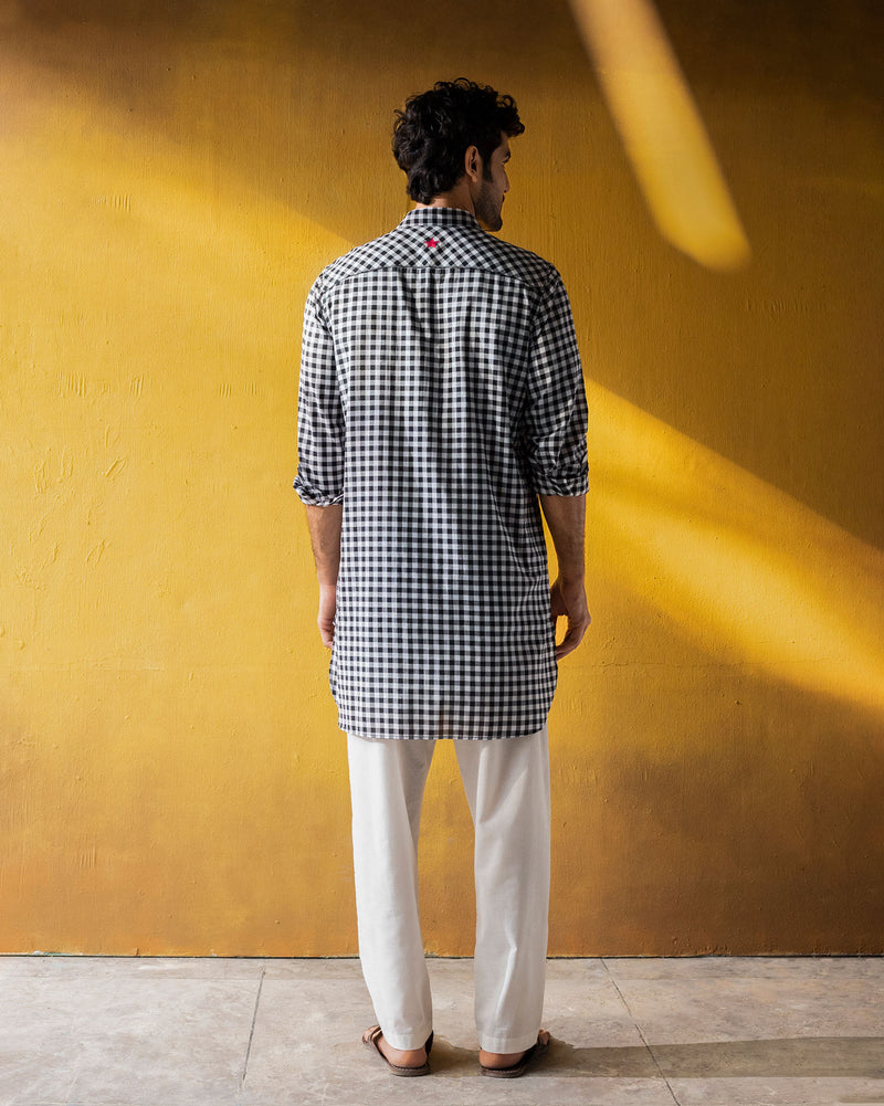 Nizamuddin Kurta - Black & White