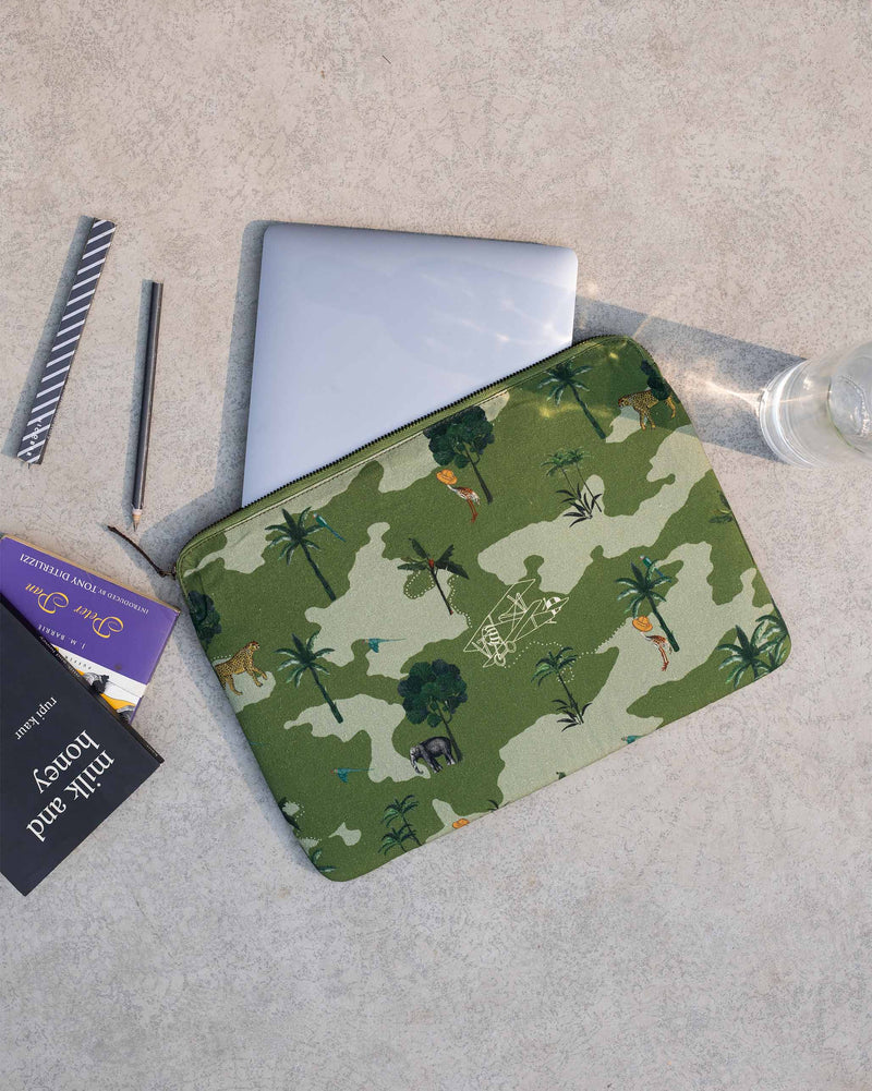 Holly Laptop Sleeve - Camo