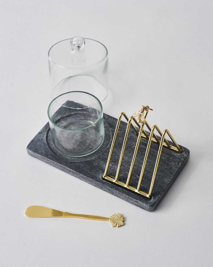 The tray with the butter dish open.