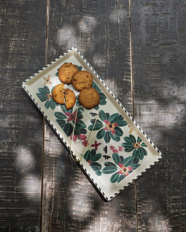 The tray holding cookies