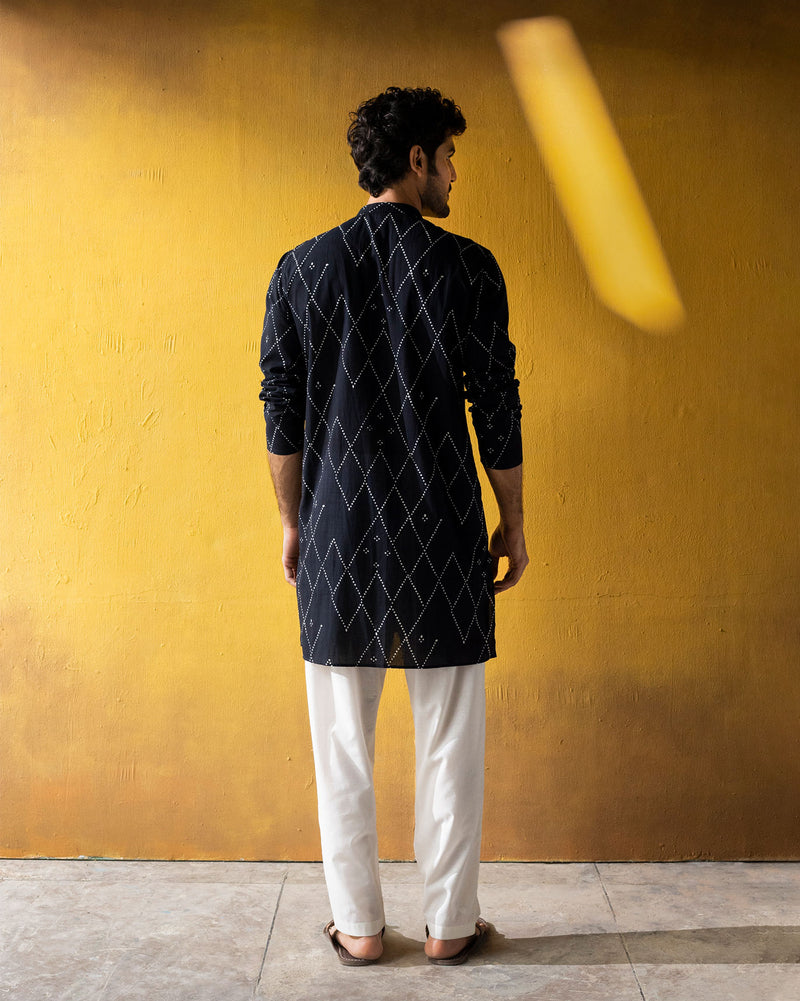 Colombo Kurta - Black & Ivory