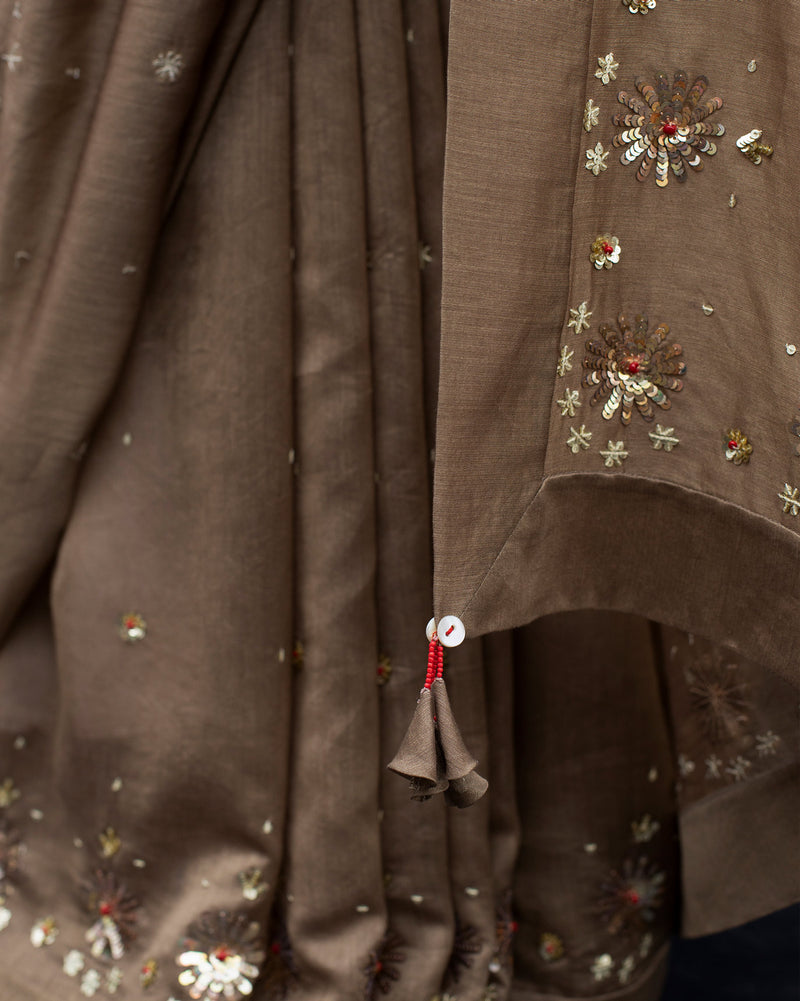 Galaxy Sari- Oak Brown & Gold